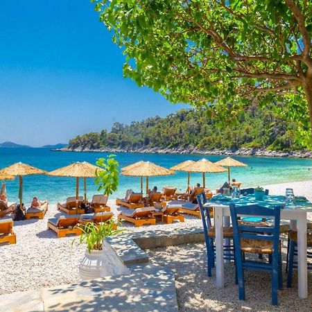 Villa Tassoula Isomata Bagian luar foto