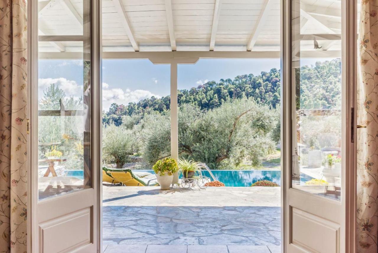 Villa Tassoula Isomata Bagian luar foto